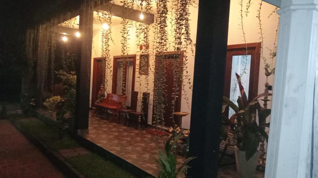 Hotel Awaken Dambulla Exterior photo
